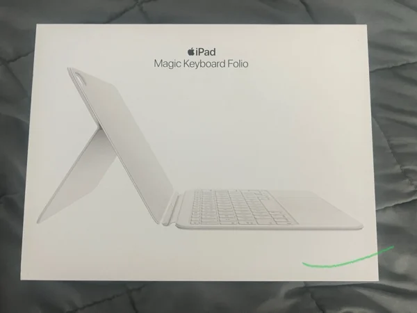 Apple MQDP3LLA Magic Keyboard Folio for iPad 10.9-inch