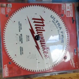 Milwaukee 12-inch 100-tooth Ultra Fine Finish Circular Saw Blade