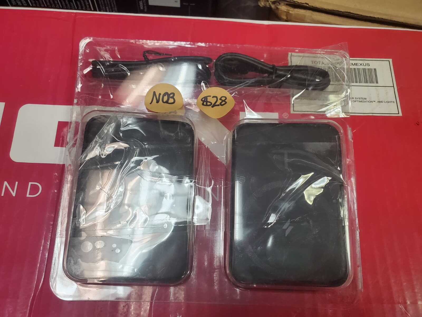 Anker MagGo Magnetic Wireless Charging 5,000 mAh Power Bank, 2-pack