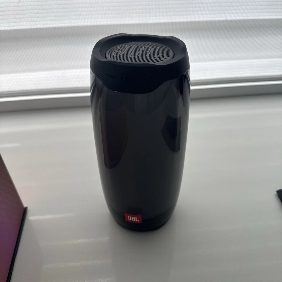 JBL Pulse 4 Wireless Portable Speaker - Image 4