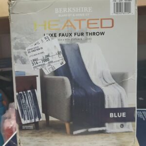 Berkshire BlueWhite heated luxe faux fur throw TESTED