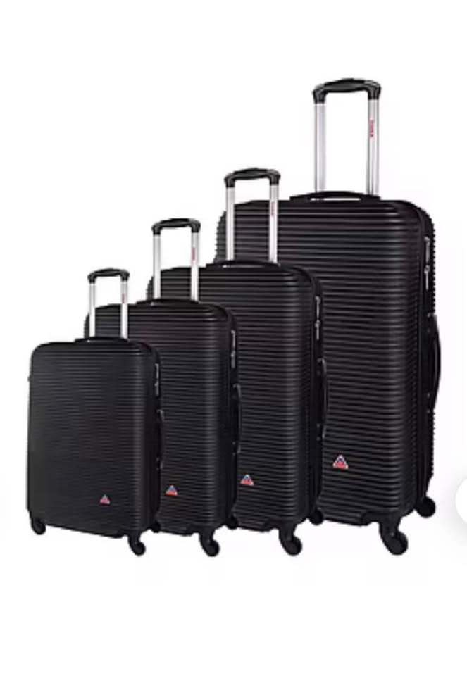 InUSA Royal 4-Piece Hardside Spinner Luggage Set