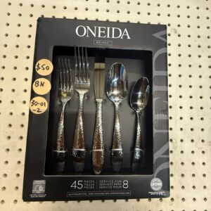 Oneida Reyna 45-Piece Everyday Flatware Set