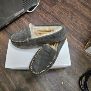 Minnetonka Sheepskin Terese - Womens Slippers - Charcoal / 9