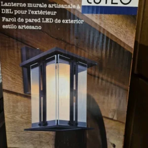 Lutec Craftsman Style Outdoor LED Wall Lantern Classic Timeline Look LED Bulb