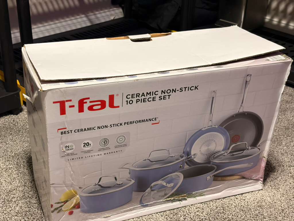 T-fal Excellence Ceramic Non-Stick Cookware Set, 10-Piece - Blue