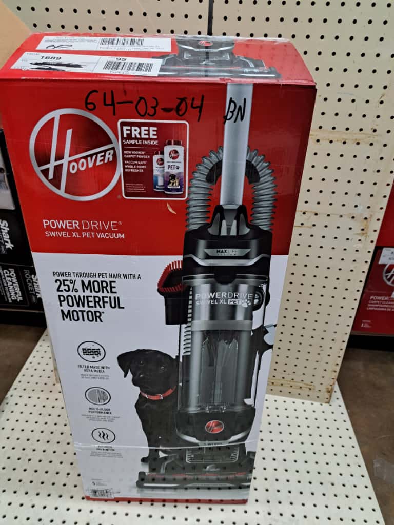 Hoover MAXLife PowerDrive Swivel XL Pet Bagless Upright Vacuum Cleaner