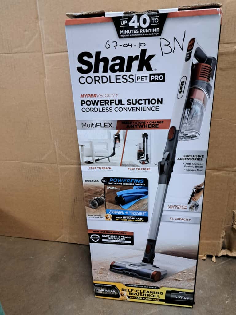 Shark Cordless Pet Pro vacuum cleaner