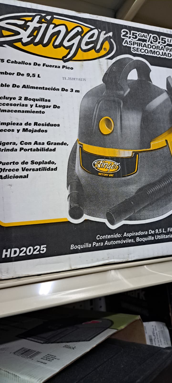 Stinger 2.5 Gallon 1.75 Peak HP Small Shop Vacuum Wet Dry Vac with Filter Bag