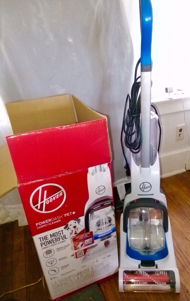 Hoover PowerDash Pet Compact Carpet Cleaner