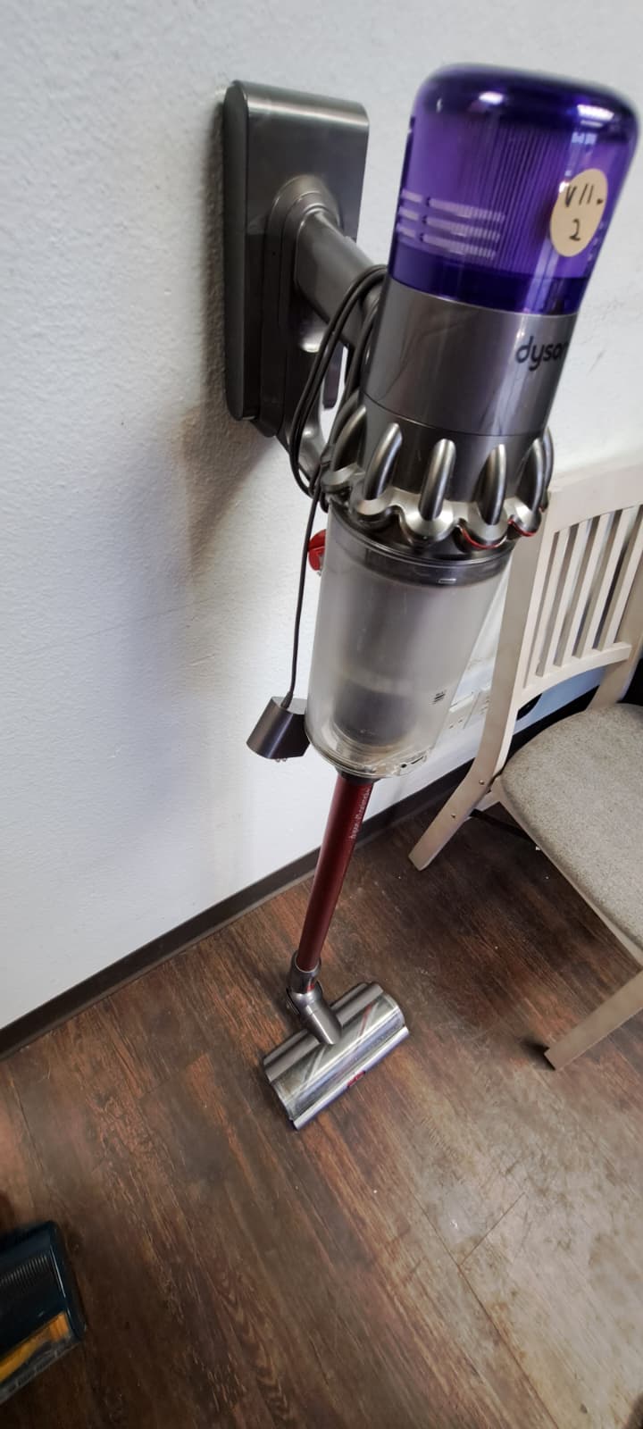 Dyson V11 Extra Cordless Vacuum Cleaner | Red - Image 2