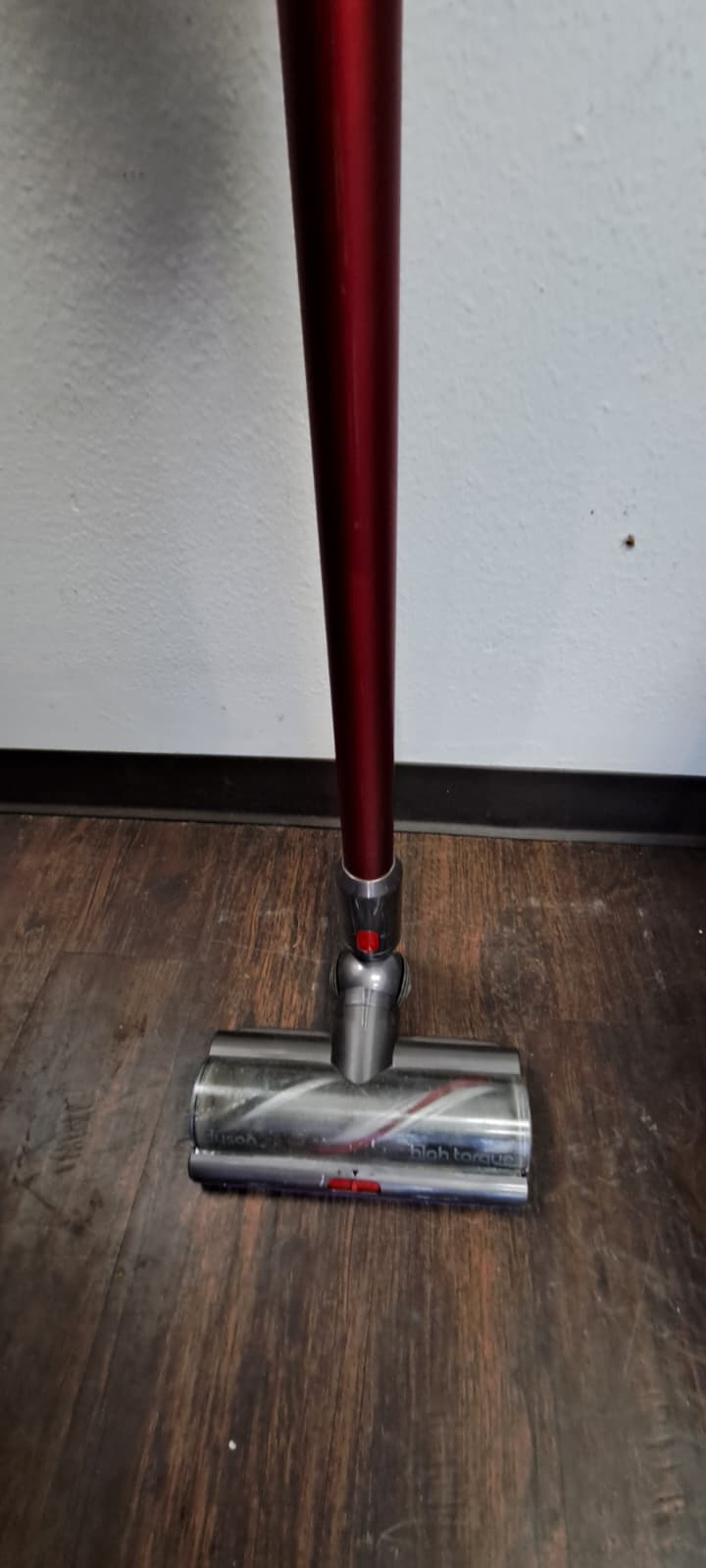 Dyson V11 Extra Cordless Vacuum Cleaner | Red - Image 4