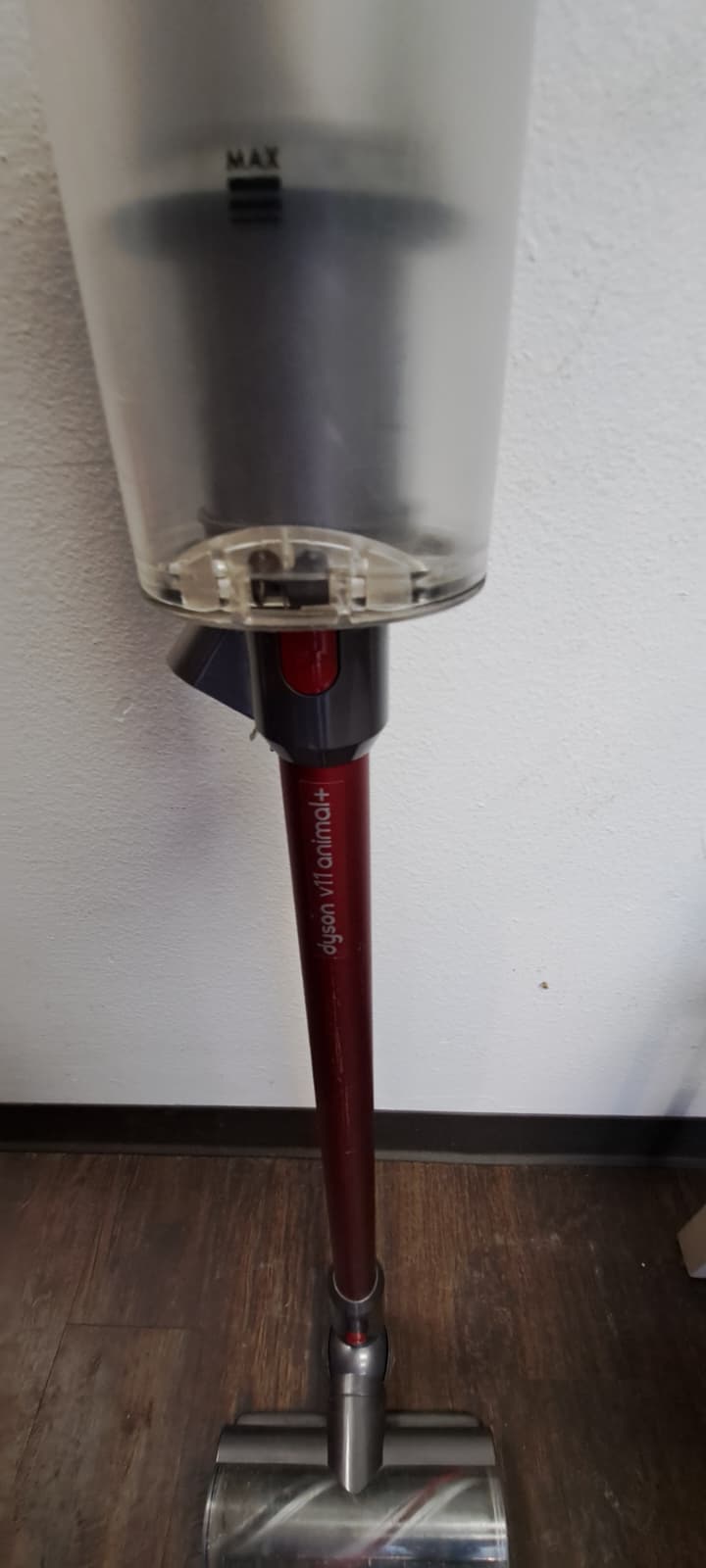 Dyson V11 Extra Cordless Vacuum Cleaner | Red - Image 5