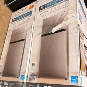 VISSANI 4.5 cu. ft. 2-Door Mini Refrigerator in Platinum Steel with Freezer HVDR45PS