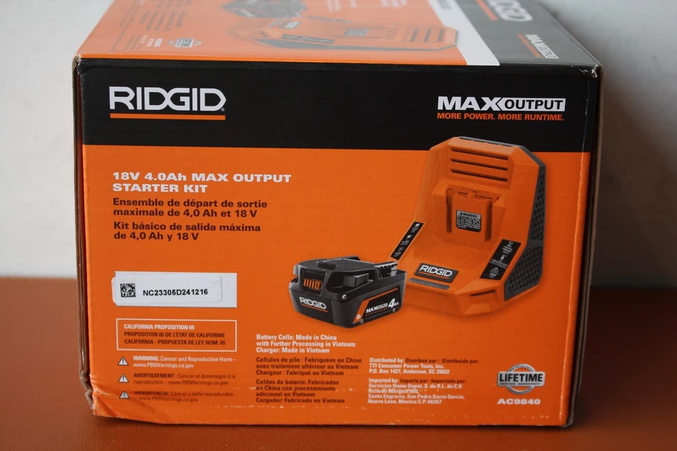 RIDGID 18V 4.0 Ah MAX Output Starter Kit with Rapid Charger