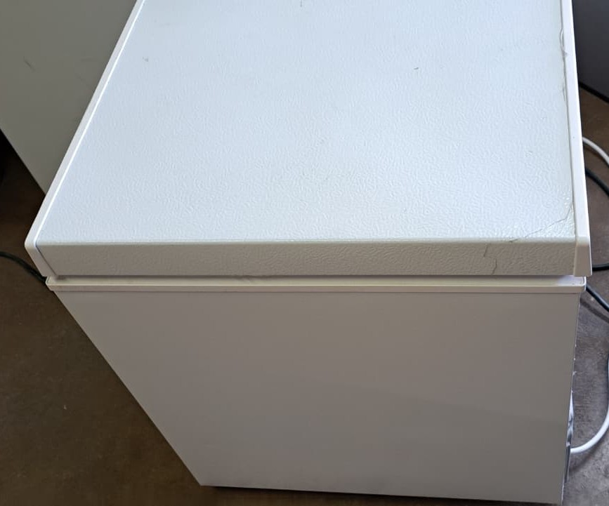 20 in. W 1.8 cu. ft. Manual Defrost Chest Freezer with Adjustable Temperature Controls in White Garage