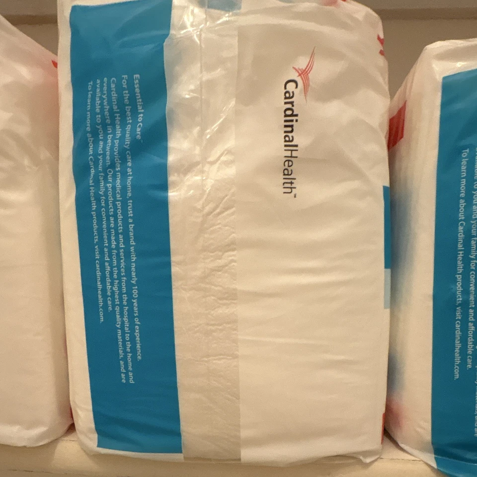 Cardinal Health™ Quilted Adult Briefs, Wings™ Super with BreatheEasy™ Technology, Maximum Absorbency, Bariatric, Case of 32 - Image 4