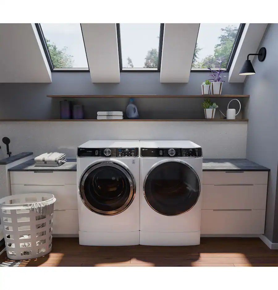 GE - 28 in. Wide and 7 in. Tall RightHeight Riser - Laundry Pedestal for Select Washers and Dryers